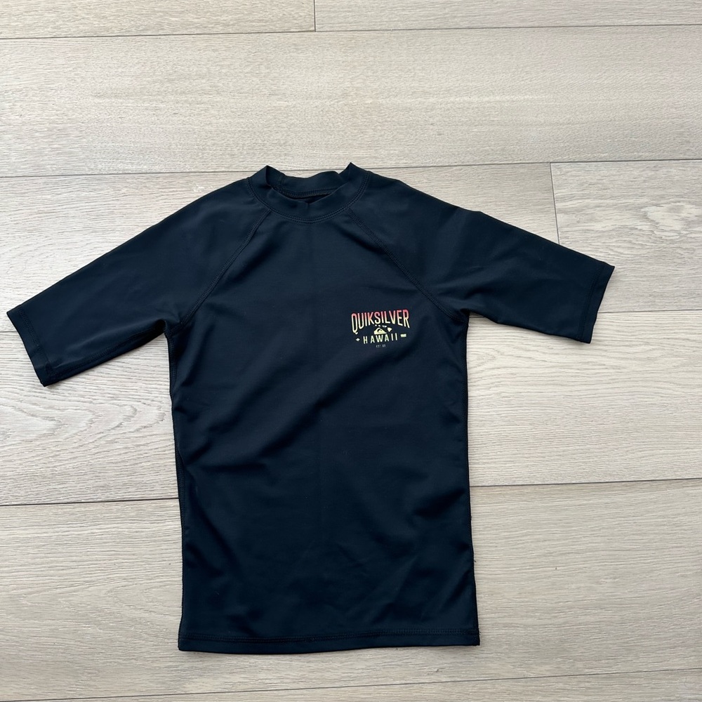 Quiksilver Boys Navy Rash Guard - SZ 10